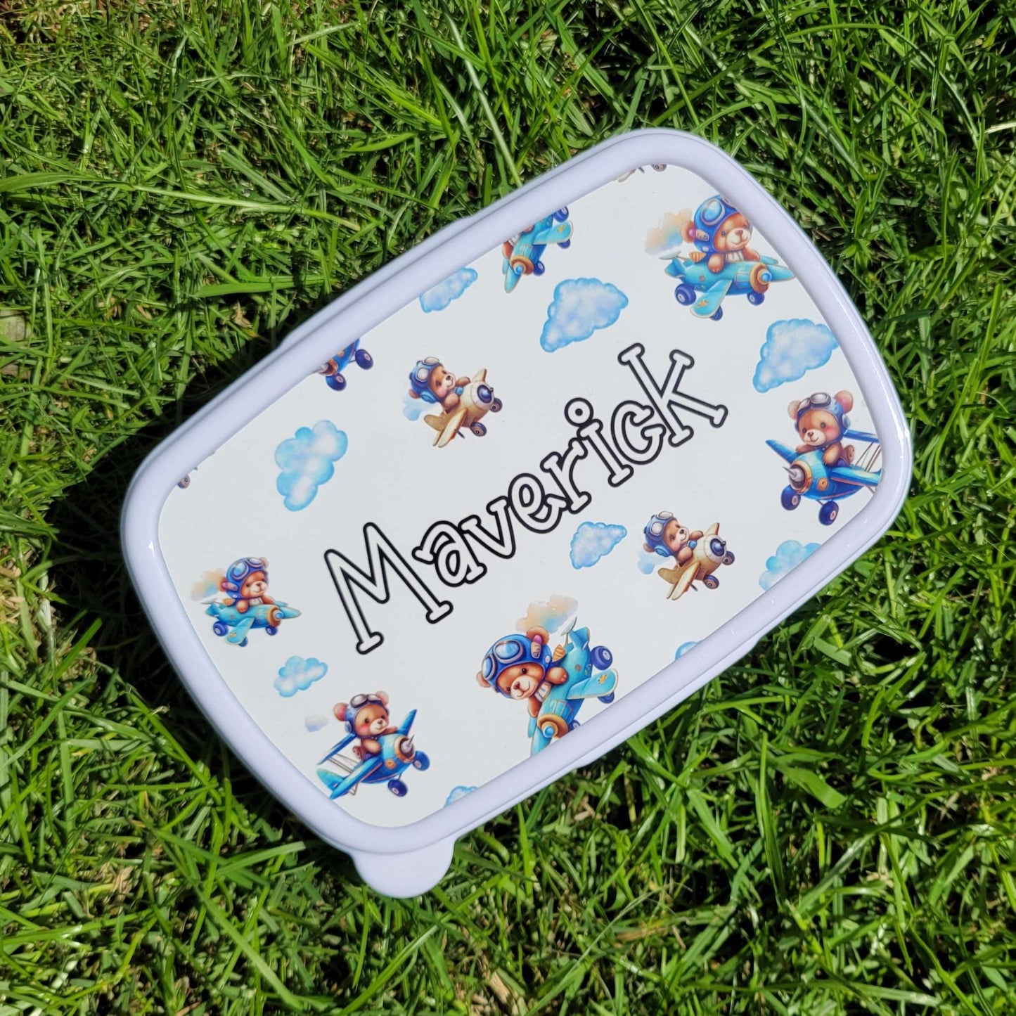 Child's personalised snack tub - top view plane design